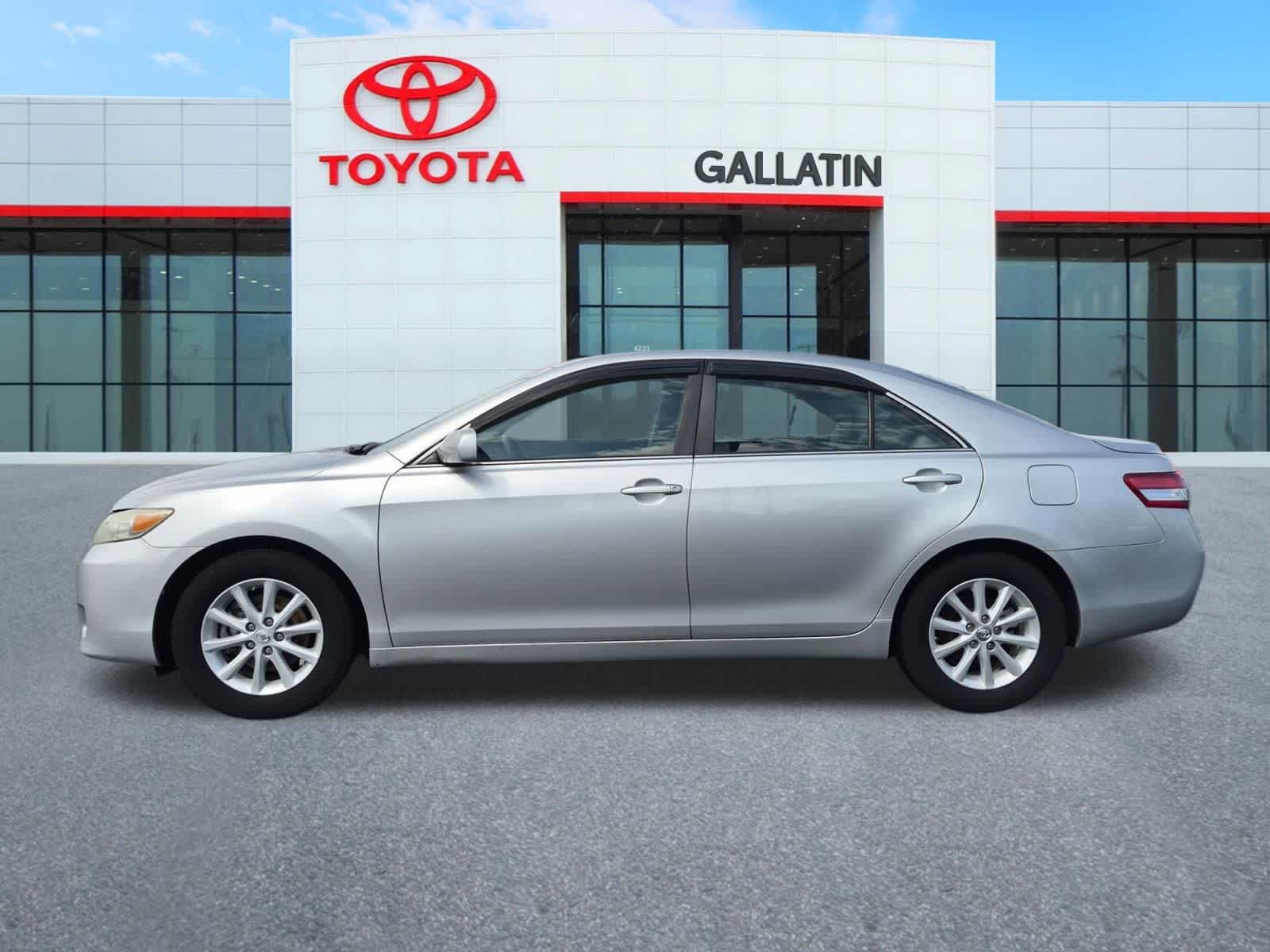 Thumbnail: 2011 Toyota Camry - 5