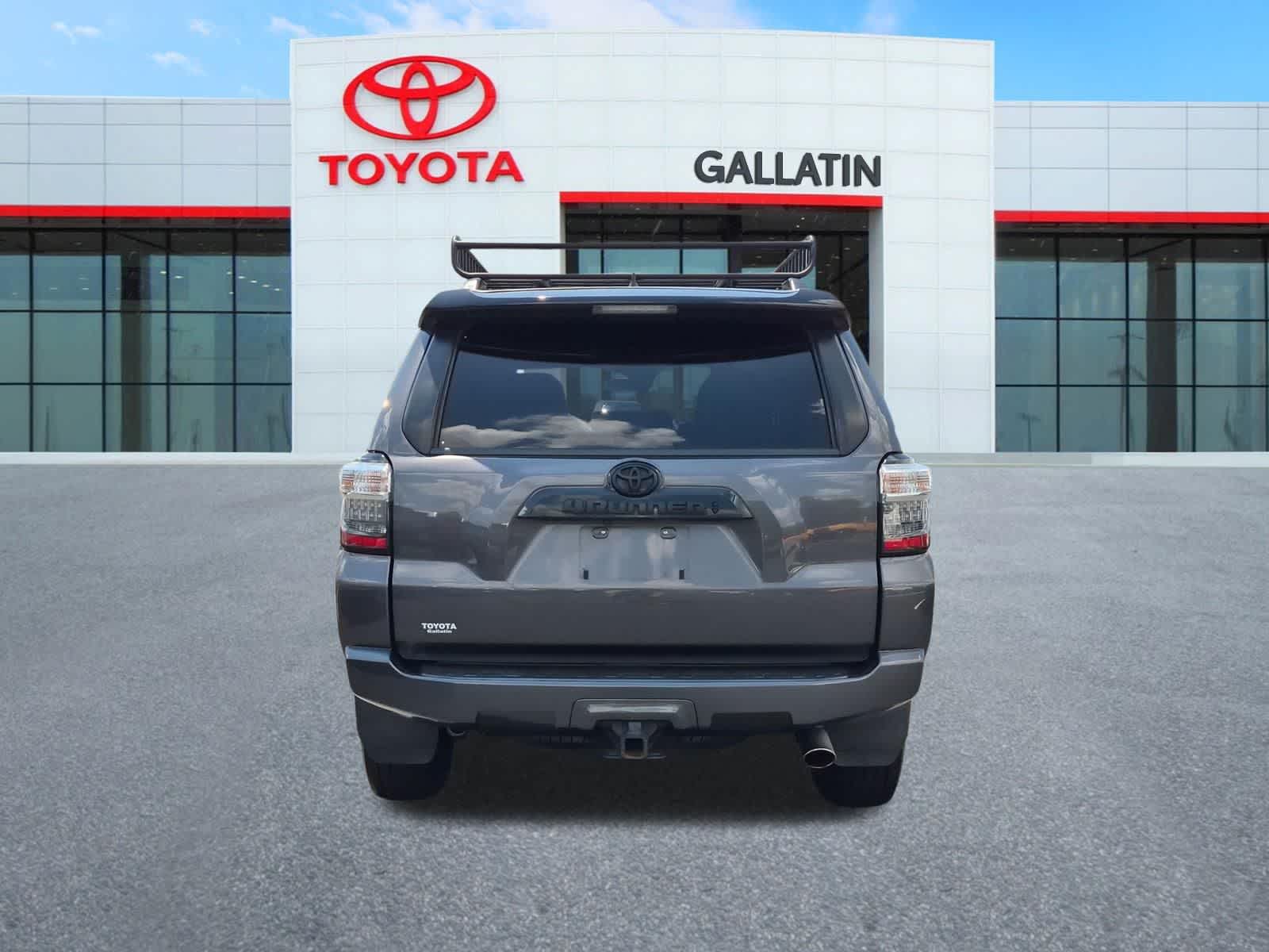 Thumbnail: 2021 Toyota 4Runner - 7
