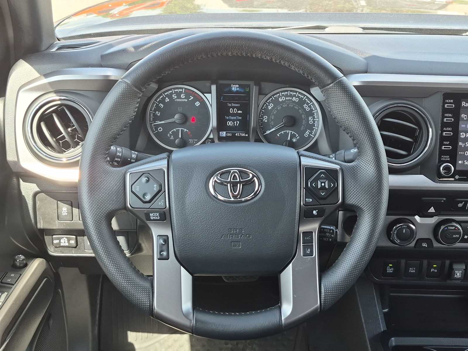 Thumbnail: 2023 Toyota Tacoma - 16