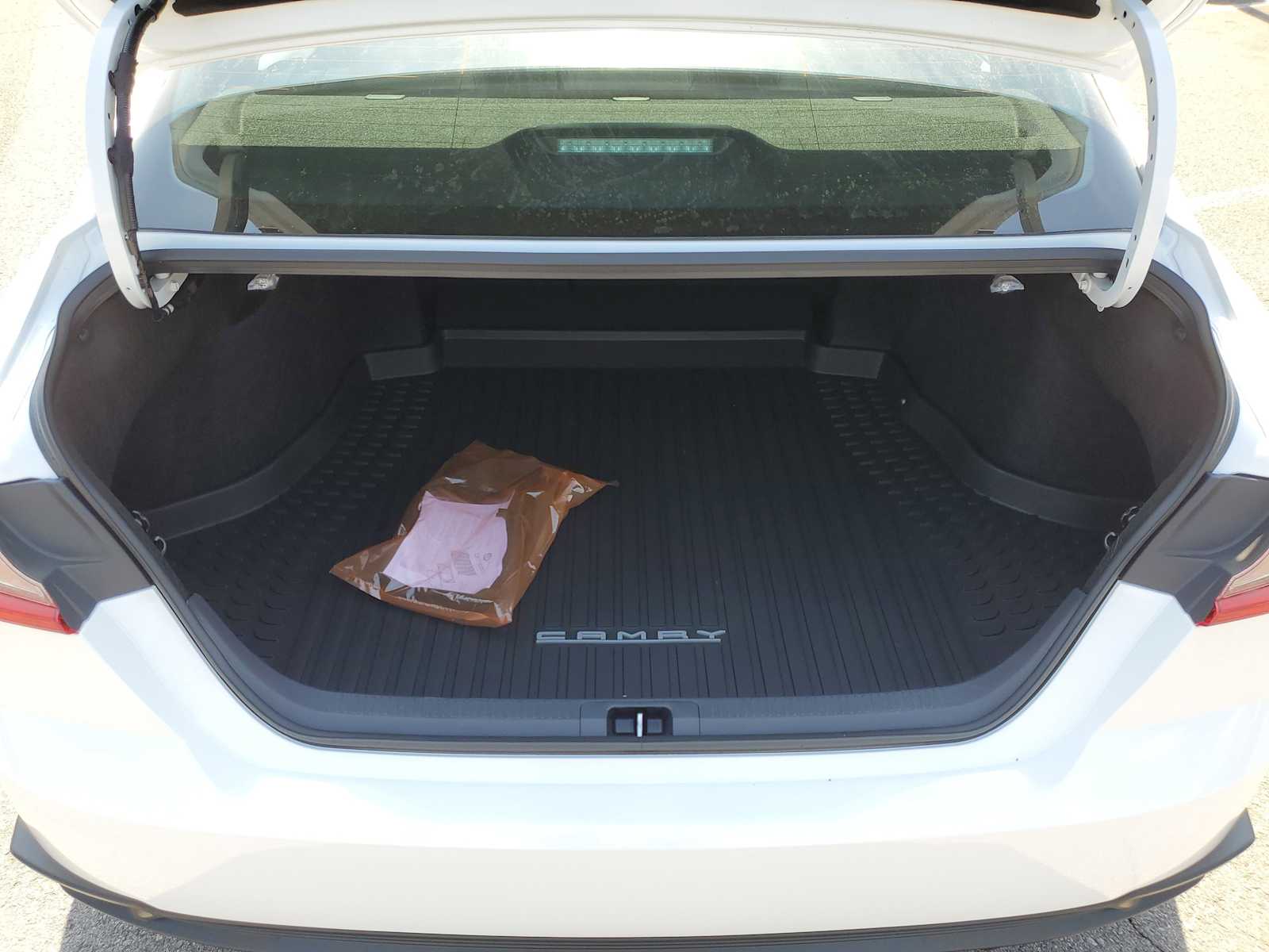 Thumbnail: 2026 Toyota Camry - 9