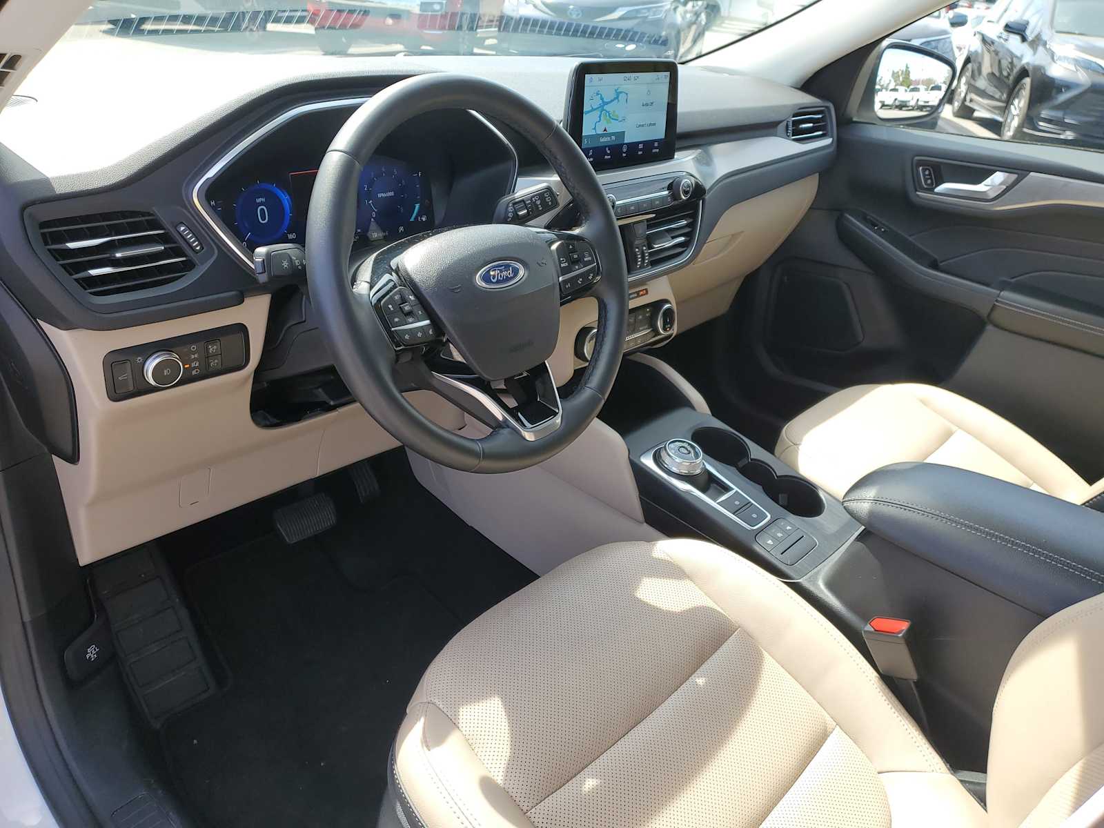 Thumbnail: 2022 Ford Escape - 21