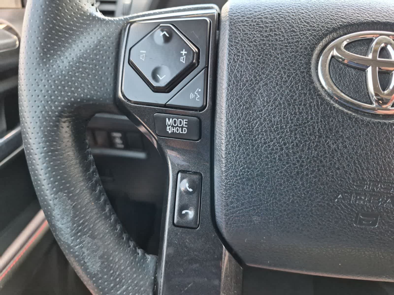 Thumbnail: 2021 Toyota 4Runner - 25
