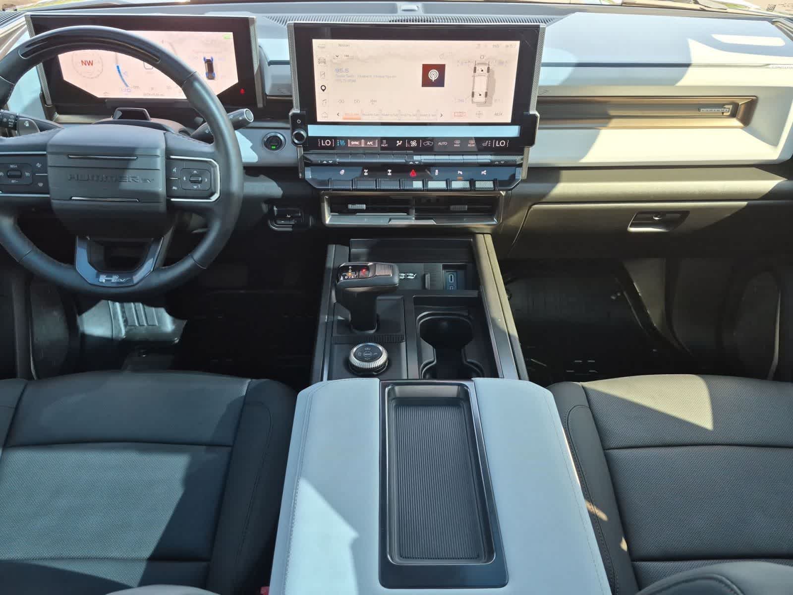 Thumbnail: 2023 GMC Hummer EV - 15
