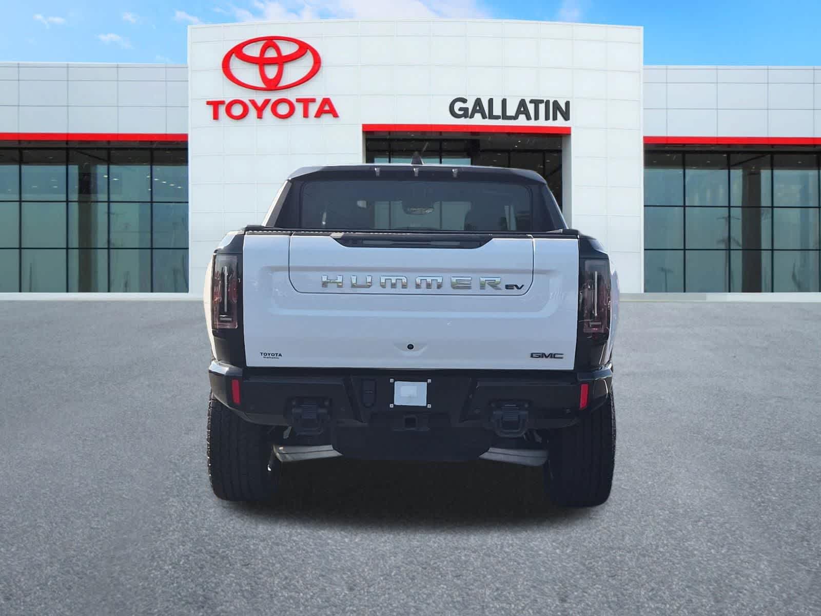 Thumbnail: 2023 GMC Hummer EV - 7