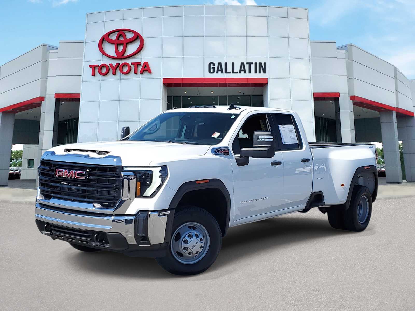 Thumbnail: 2025 GMC Sierra 3500 - 1