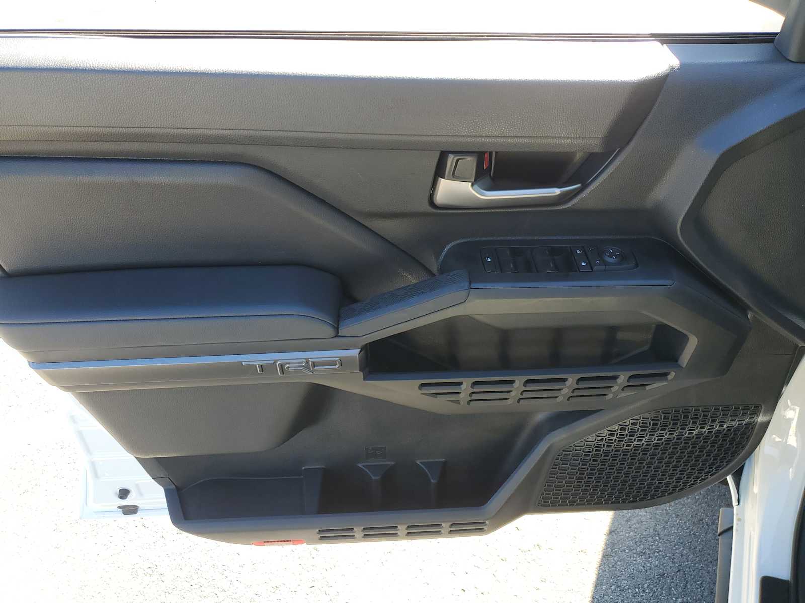 Thumbnail: 2025 Toyota Tacoma - 15