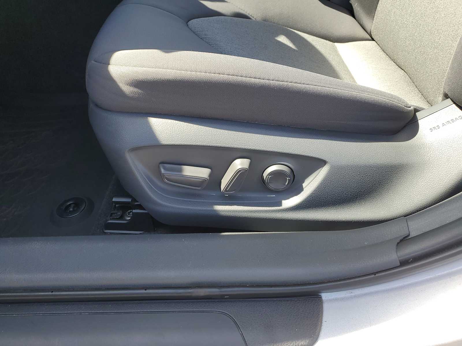 Thumbnail: 2021 Toyota Camry - 18