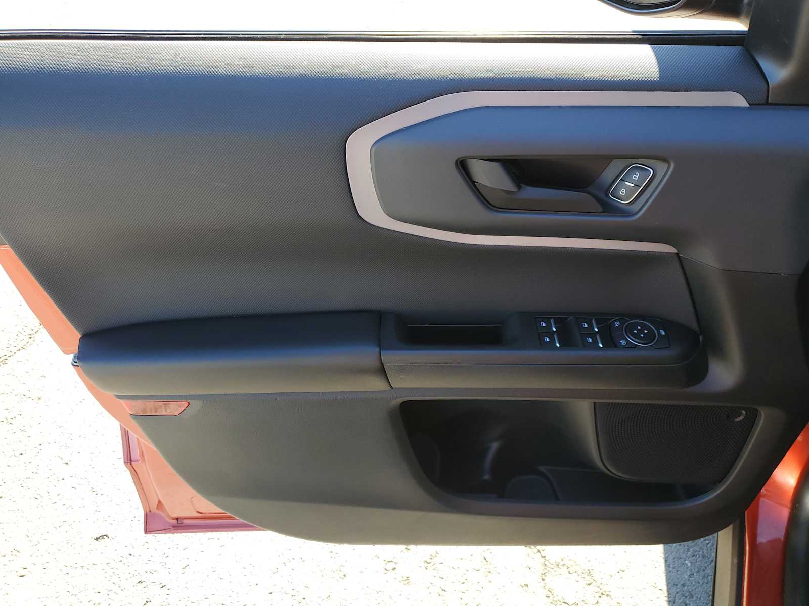 Thumbnail: 2023 Ford Bronco Sport - 15