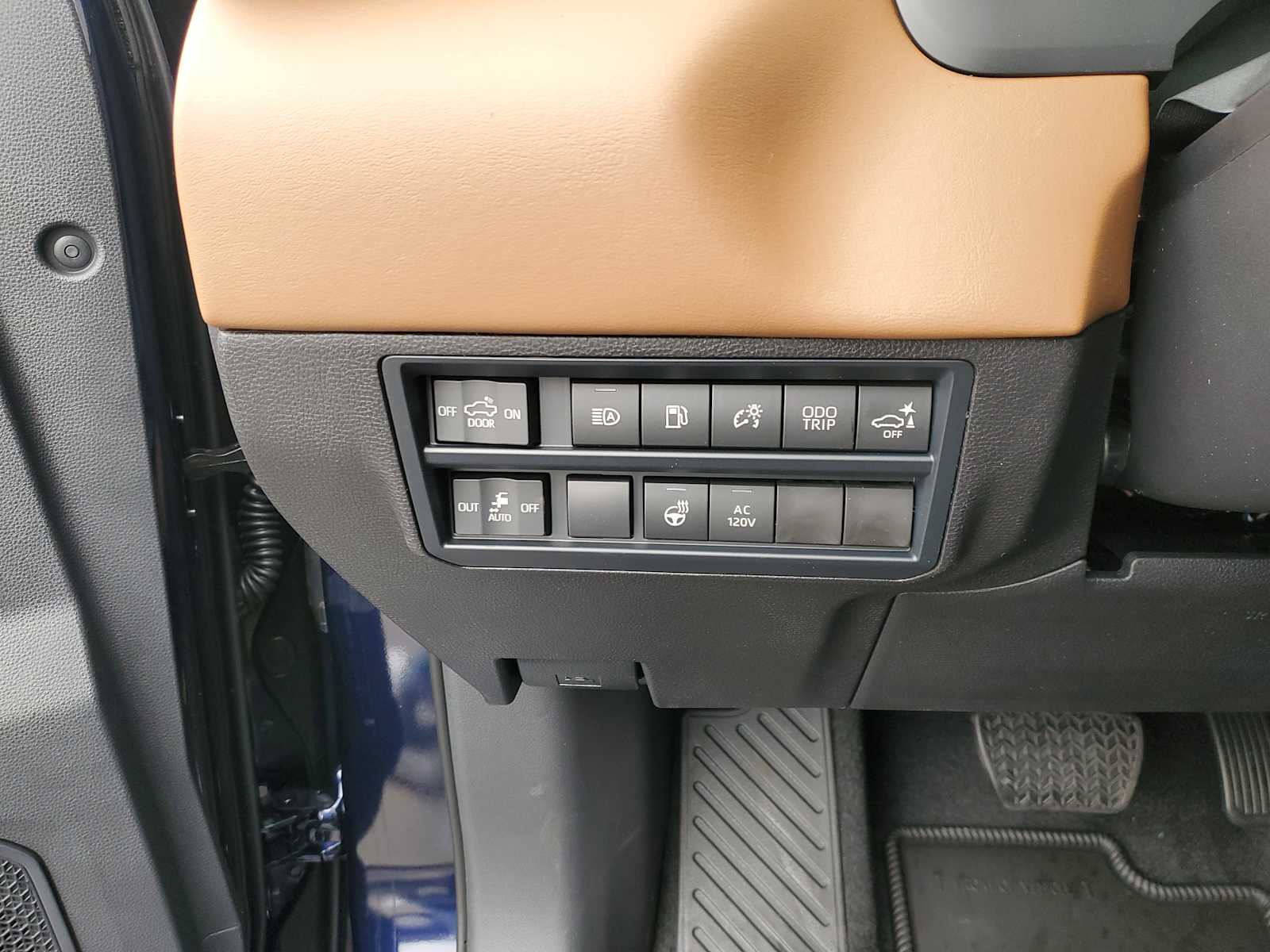 Thumbnail: 2026 Toyota Tundra - 21