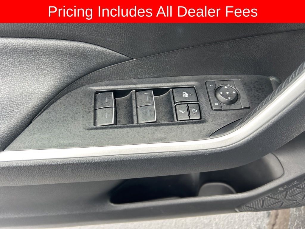 Used 2025 Toyota RAV4 XLE SUV