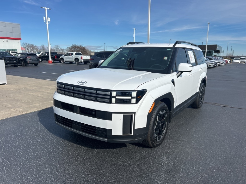 2025 Hyundai Santa Fe SEL's photo