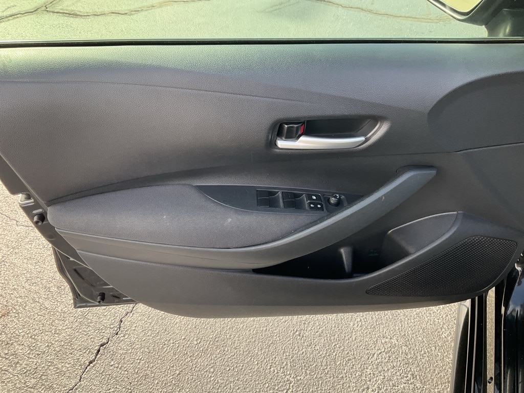 Used 2020 Toyota Corolla LE Sedan