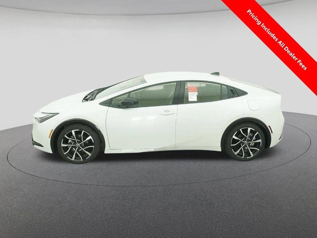 New 2026 Toyota Prius Plug-in Hybrid XSE Hatchback