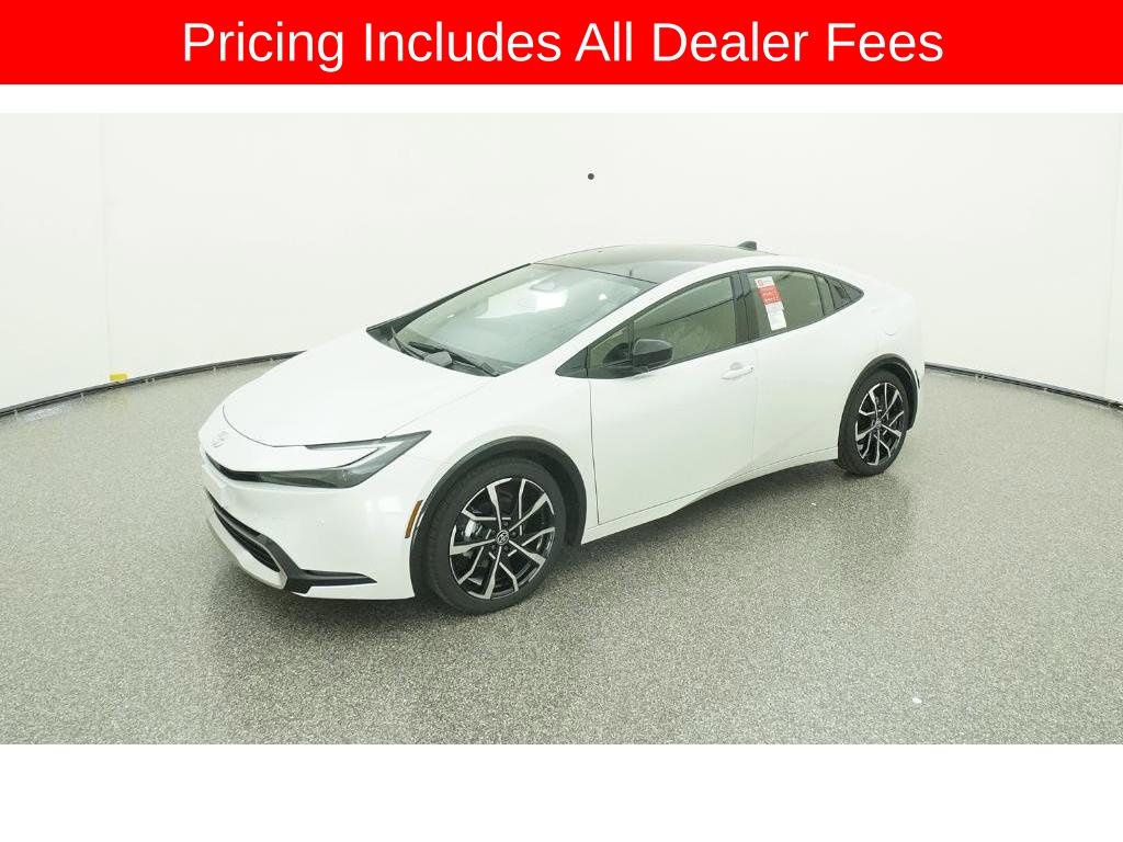 2026 Toyota Prius XSE's photo