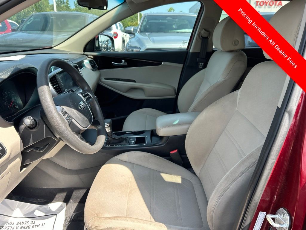 Used 2019 Kia Sorento LX with VIN 5XYPG4A39KG566908 for sale in Greer, SC