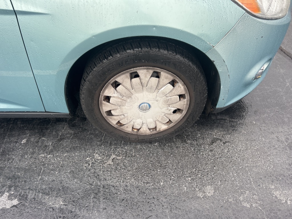Used 2012 Ford Focus SE with VIN 1FAHP3F22CL151004 for sale in Greer, SC
