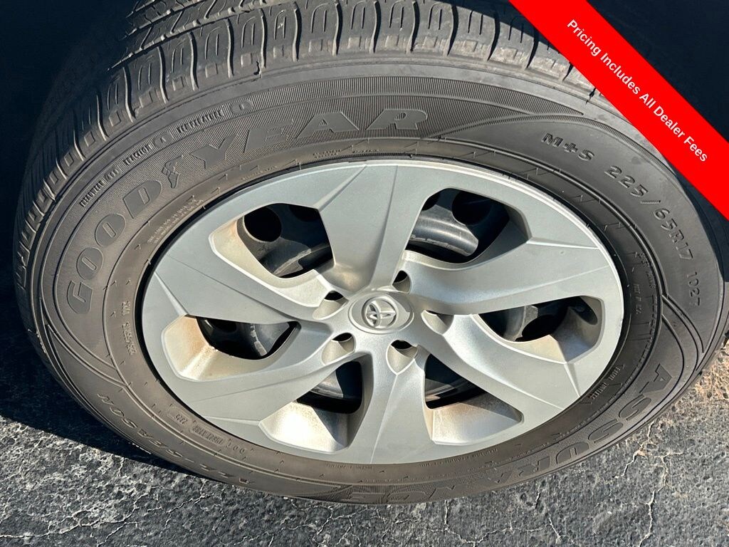 Used 2022 Toyota RAV4 LE SUV