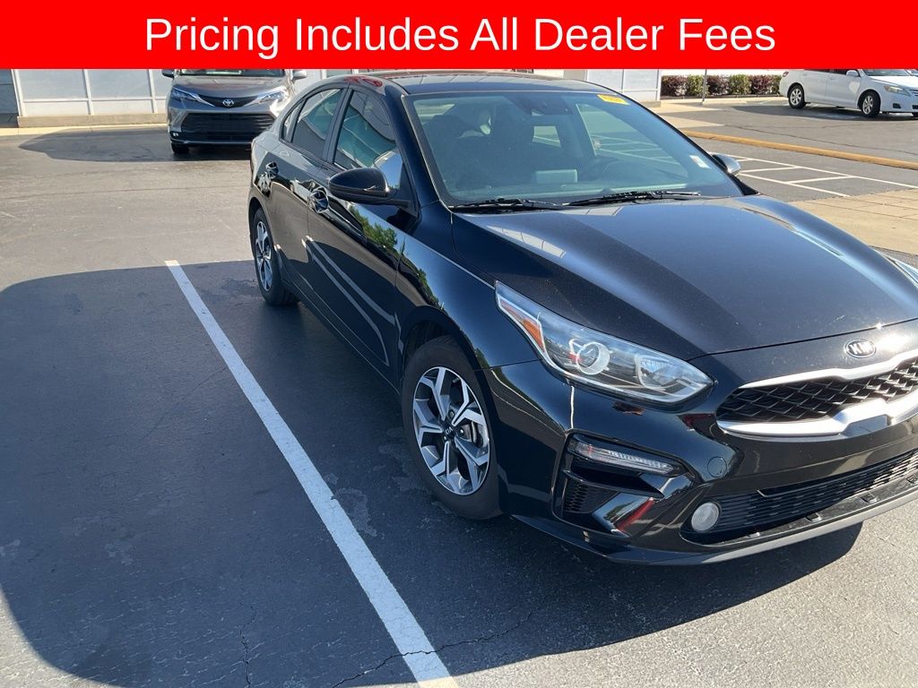 2021 Kia Forte LXS AT's photo