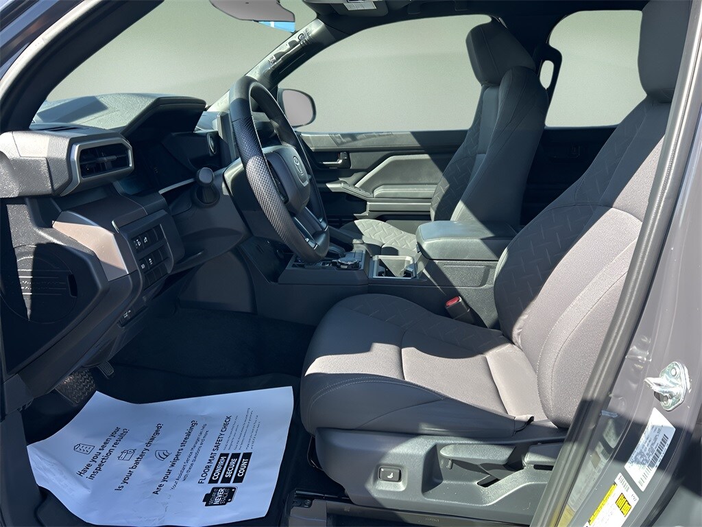 2024 Toyota Tacoma SR5 photo 2