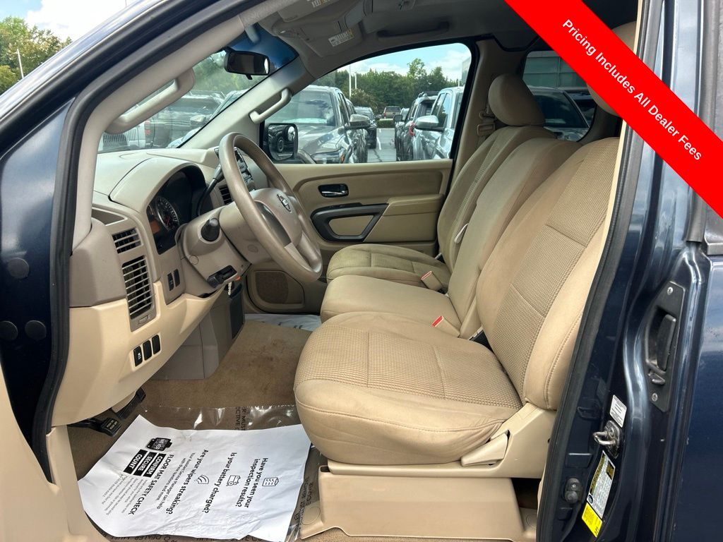 Used 2015 Nissan Titan SV with VIN 1N6AA0CH5FN506144 for sale in Greer, SC