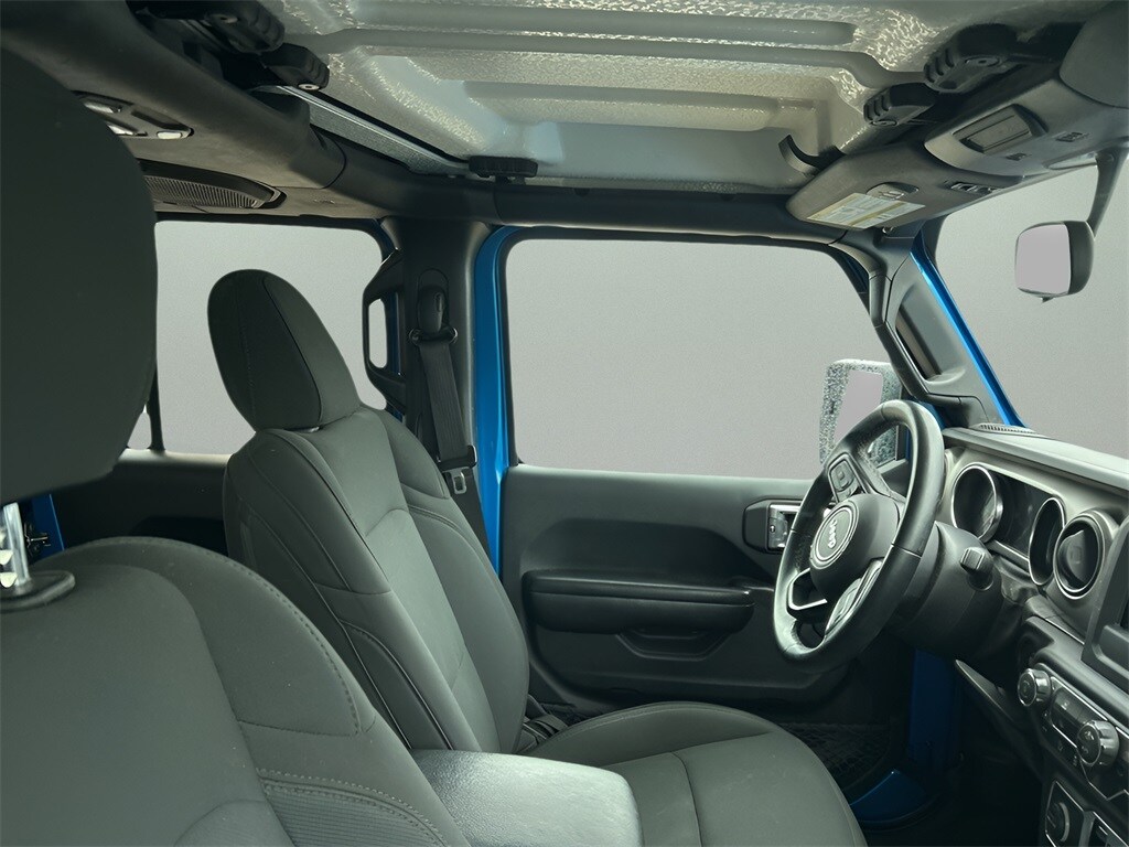 Used 2021 Jeep Gladiator Sport Truck