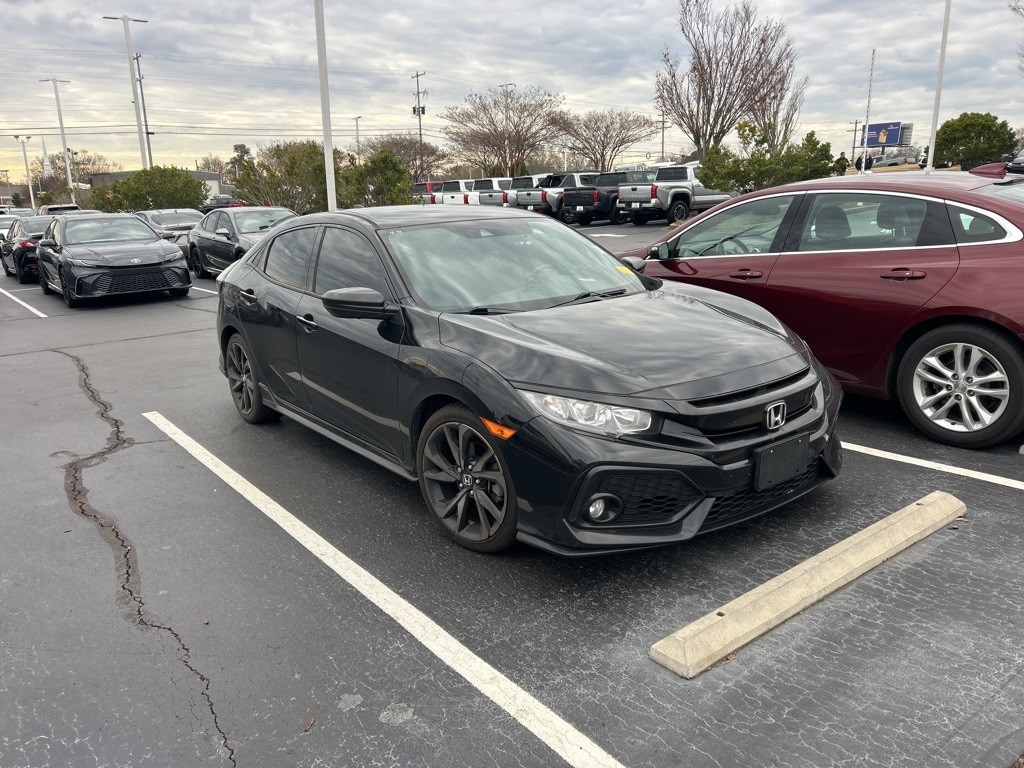 2019 Honda Civic Hatchback Sport's photo