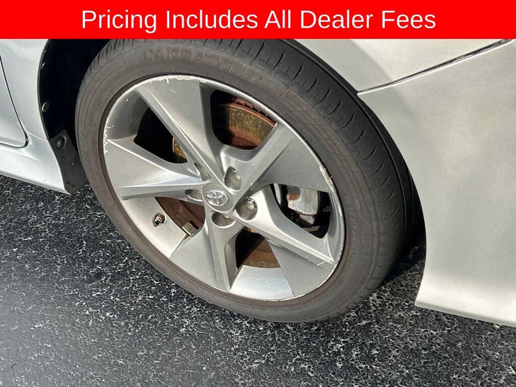 Used 2012 Toyota Camry SE V6 Sedan