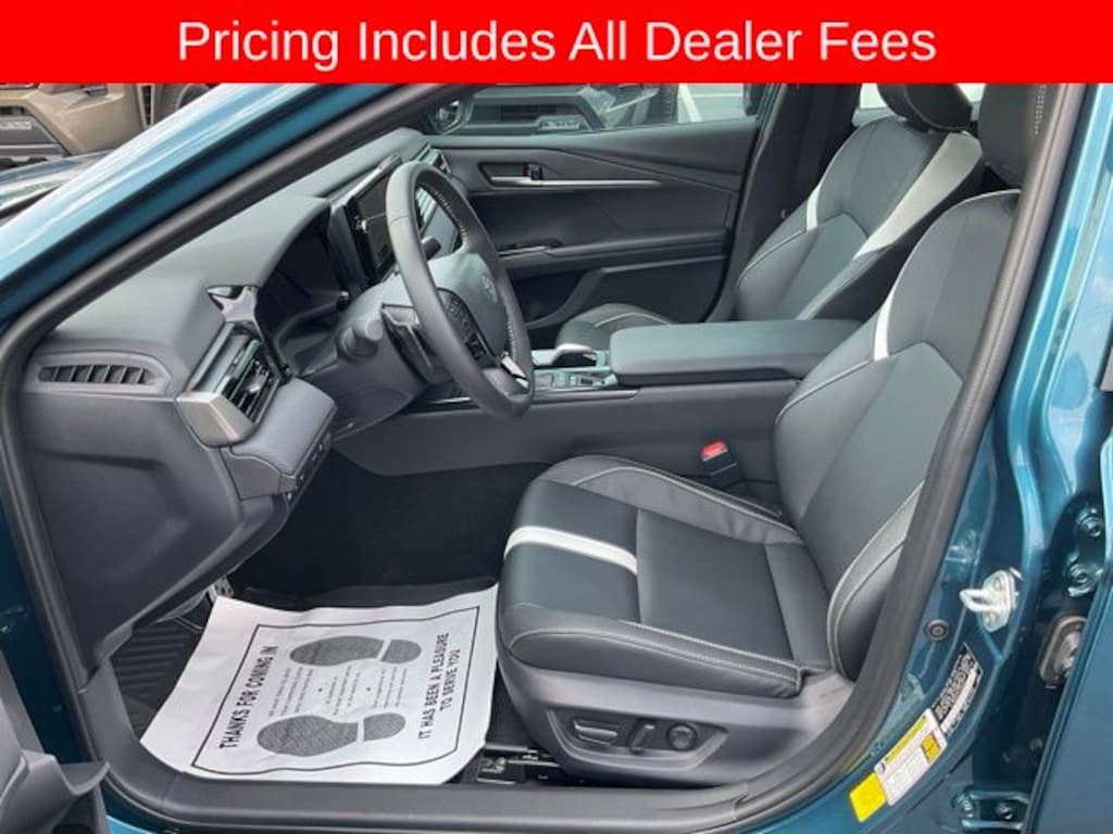 Used 2026 Toyota Camry SE Sedan