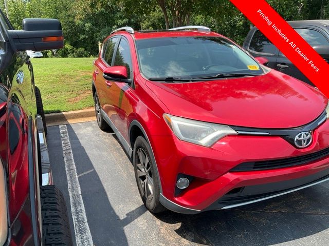 2016 Toyota RAV4 XLE FWD photo
