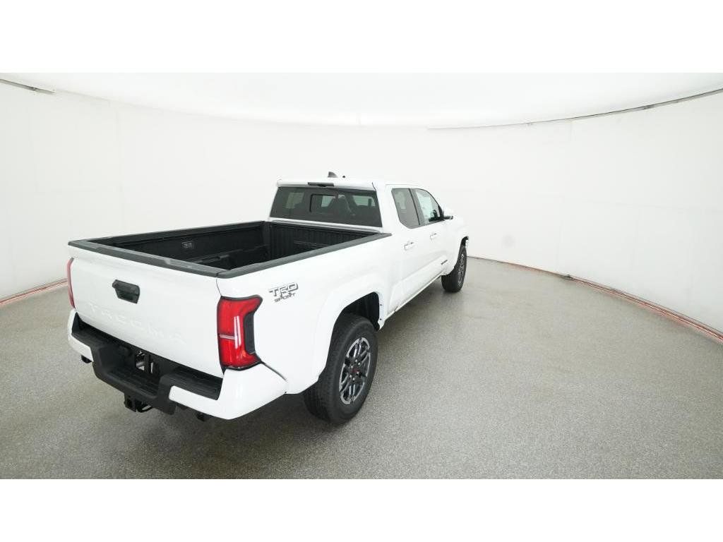 2025 Toyota Tacoma TRD Sport - Photo 8