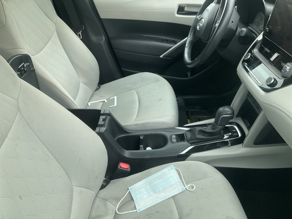 Used 2024 Toyota Corolla Cross LE SUV