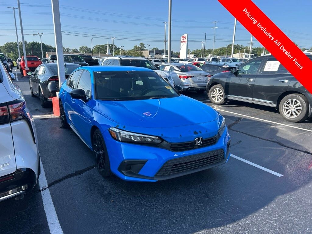 Used 2024 Honda Civic Sport Hatchback