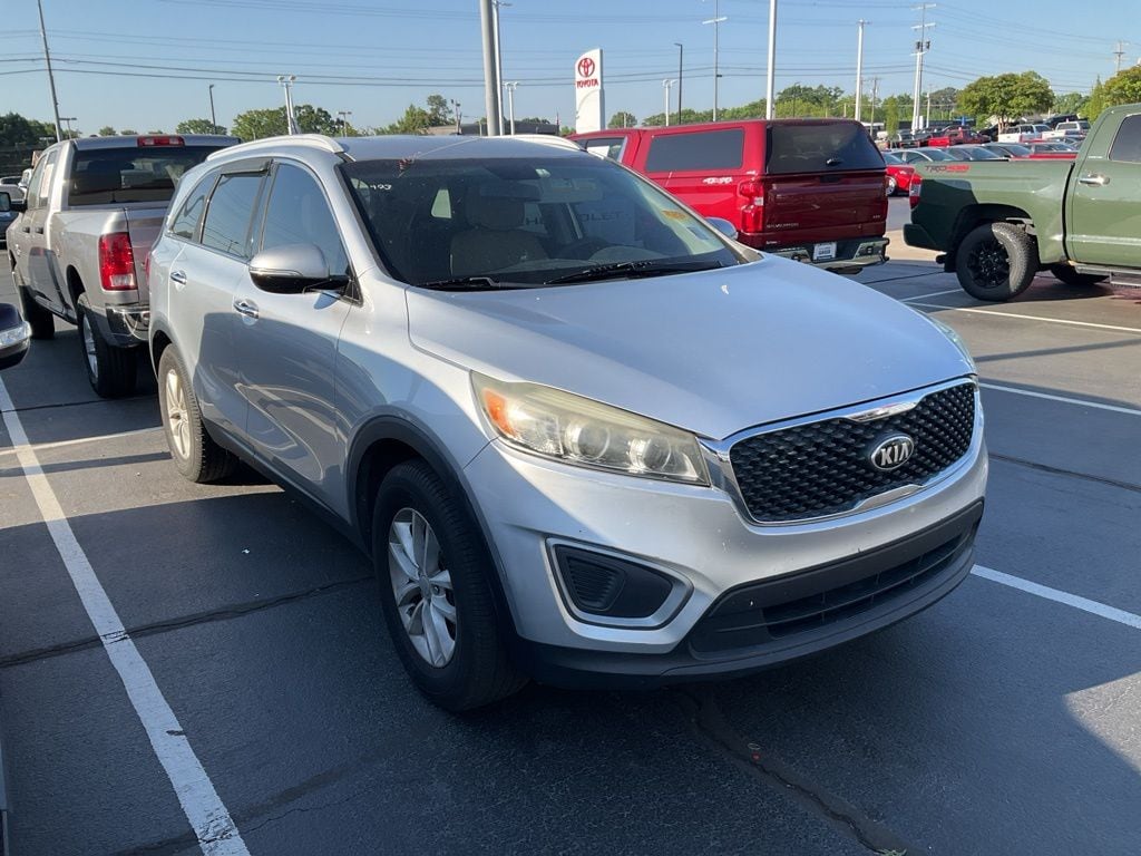 2017 Kia Sorento LX