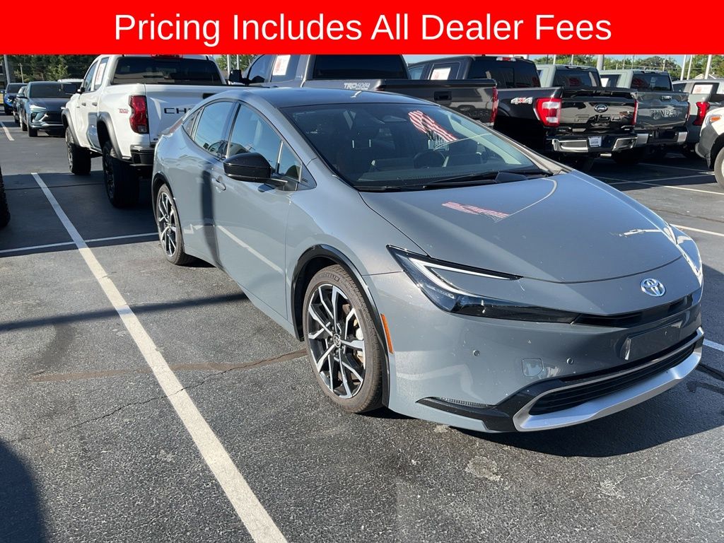 2023 Toyota Prius Prime XSE's photo