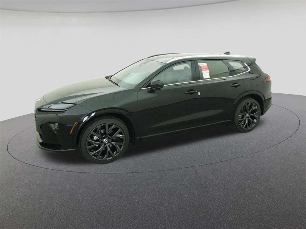 2025 Toyota Crown Signia Limited photo 2