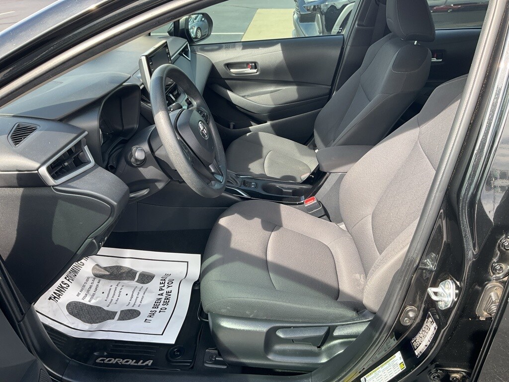 Used 2020 Toyota Corolla LE Sedan