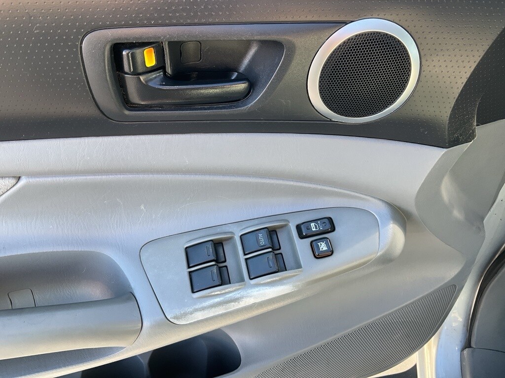 Used 2007 Toyota Tacoma PreRunner V6 Truck