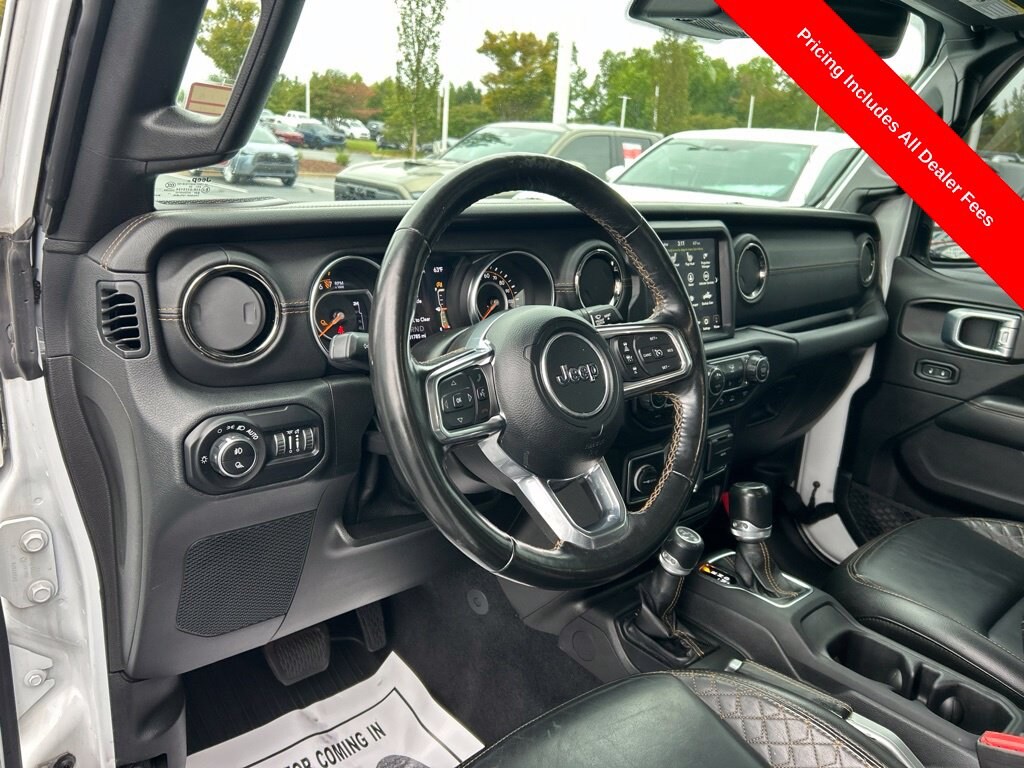 Used 2021 Jeep Gladiator Overland Truck