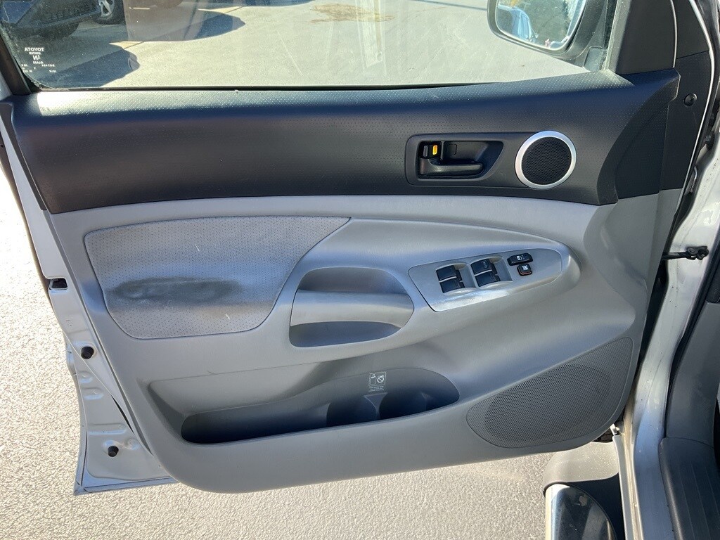 Used 2007 Toyota Tacoma PreRunner V6 Truck