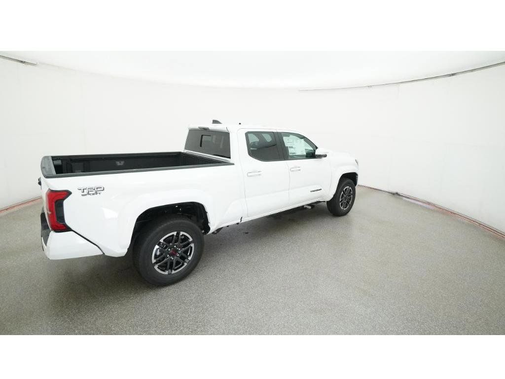 2025 Toyota Tacoma TRD Sport - Photo 9