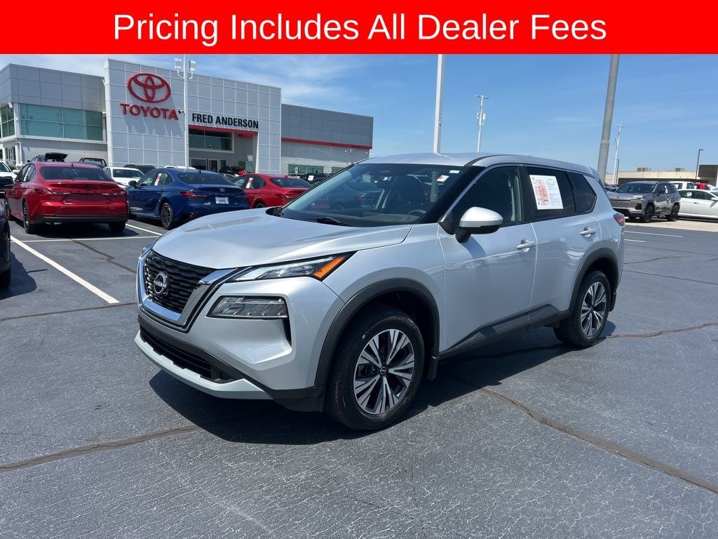 Used 2022 Nissan Rogue SV SUV