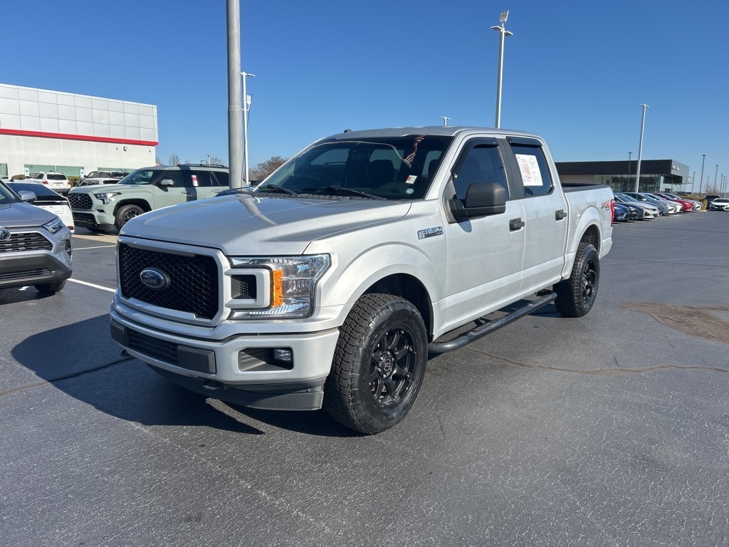 2019 Ford F-150 XL's photo