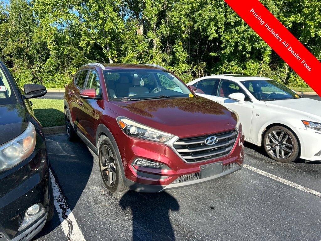 Used 2016 Hyundai Tucson Sport w/Beige Interior SUV