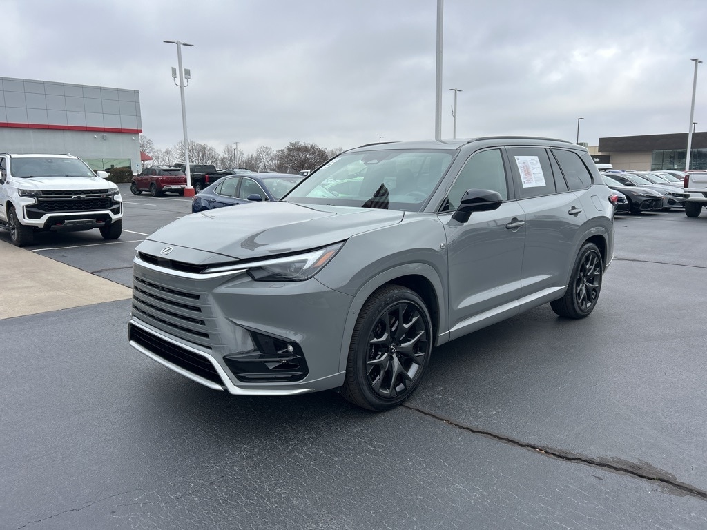 2025 Lexus TX Hybrid F Sport Premium's photo