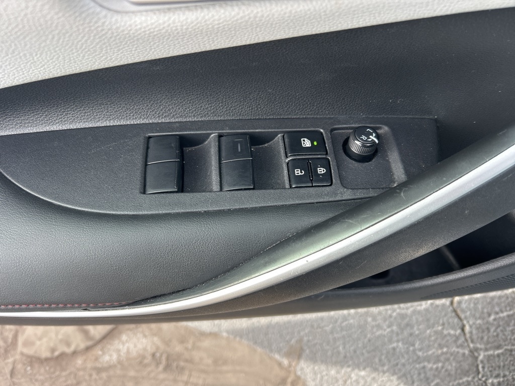 Used 2024 Toyota Corolla SE Sedan