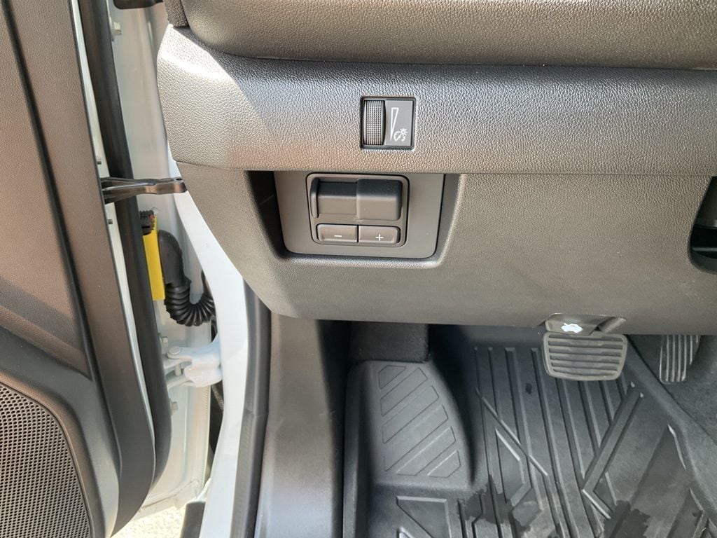 2026 Chevrolet Colorado Trail Boss - Photo 6