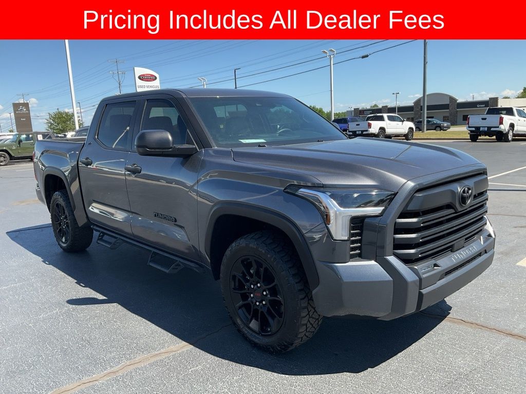 2025 Toyota Tundra SR5 - Photo 21