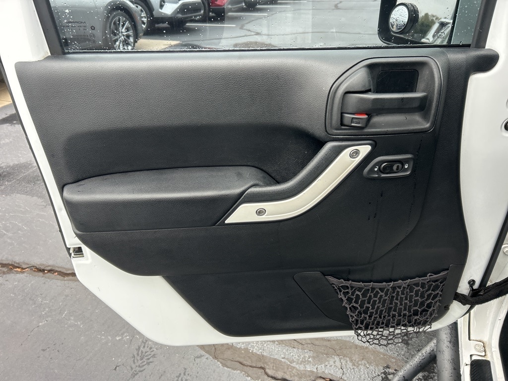 Used 2015 Jeep Wrangler Unlimited Sahara 4x4 SUV