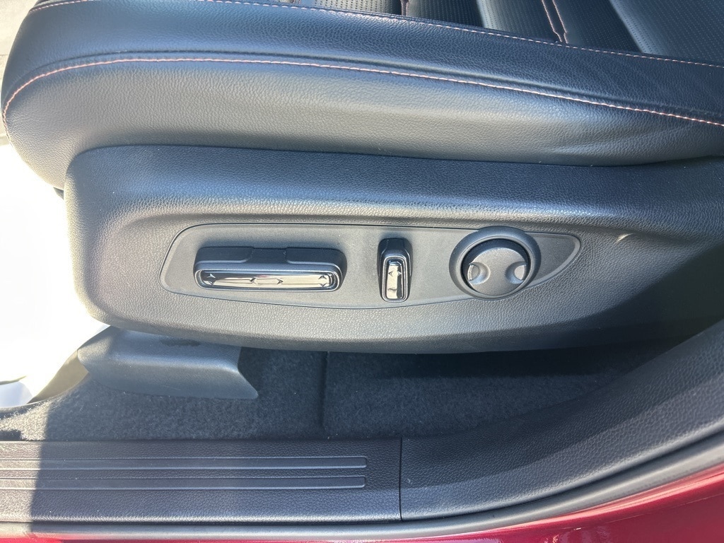 Used 2025 Honda CR-V Hybrid Sport-L SUV