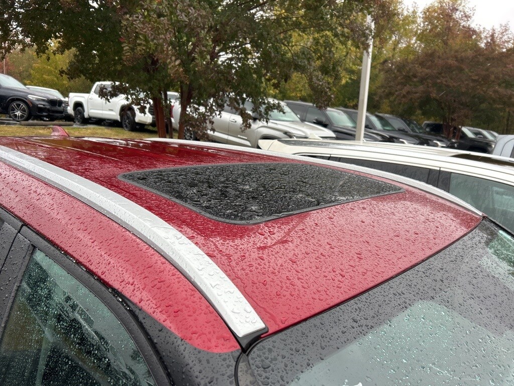 Used 2023 Toyota Highlander L SUV